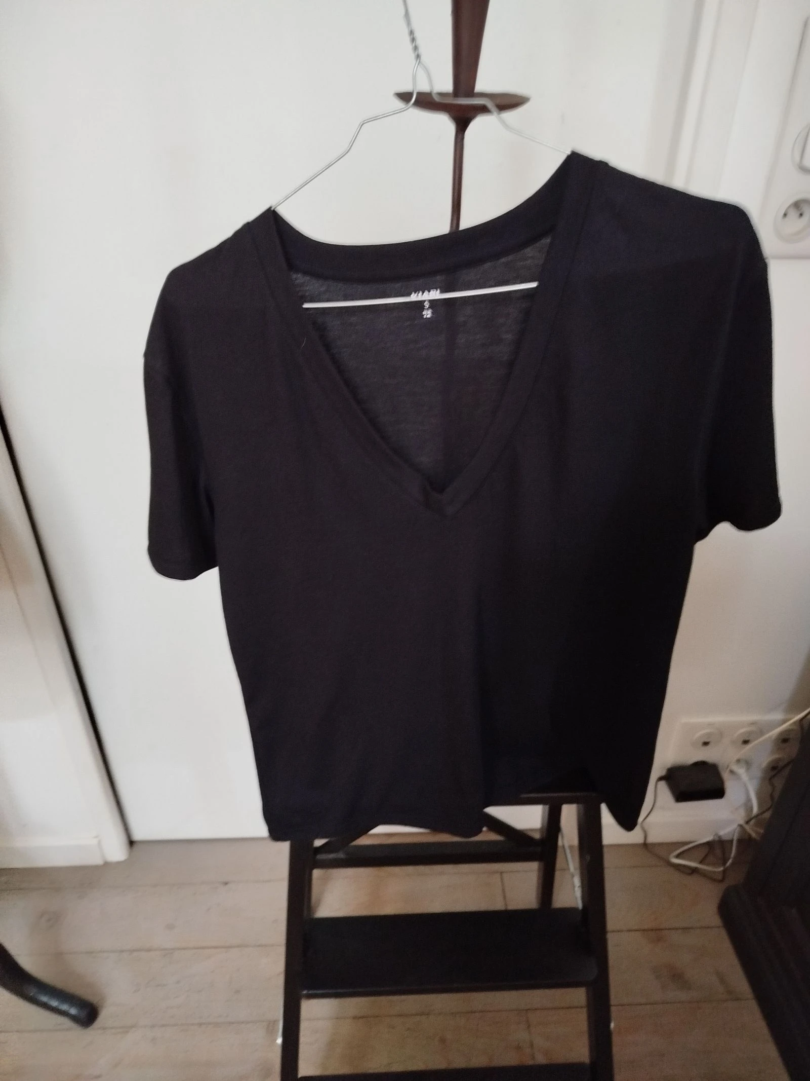 Nieuwe V-hals T-shirt – photo 2